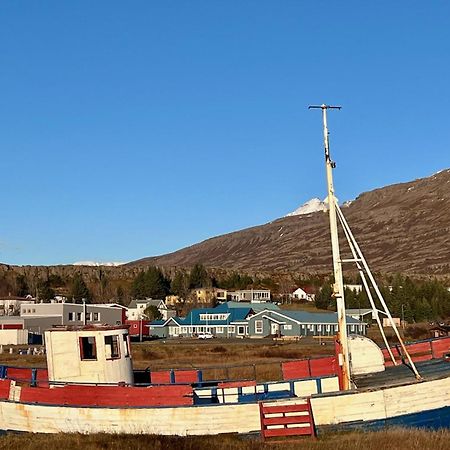 Hotel Breiðdalsvík エクステリア 写真