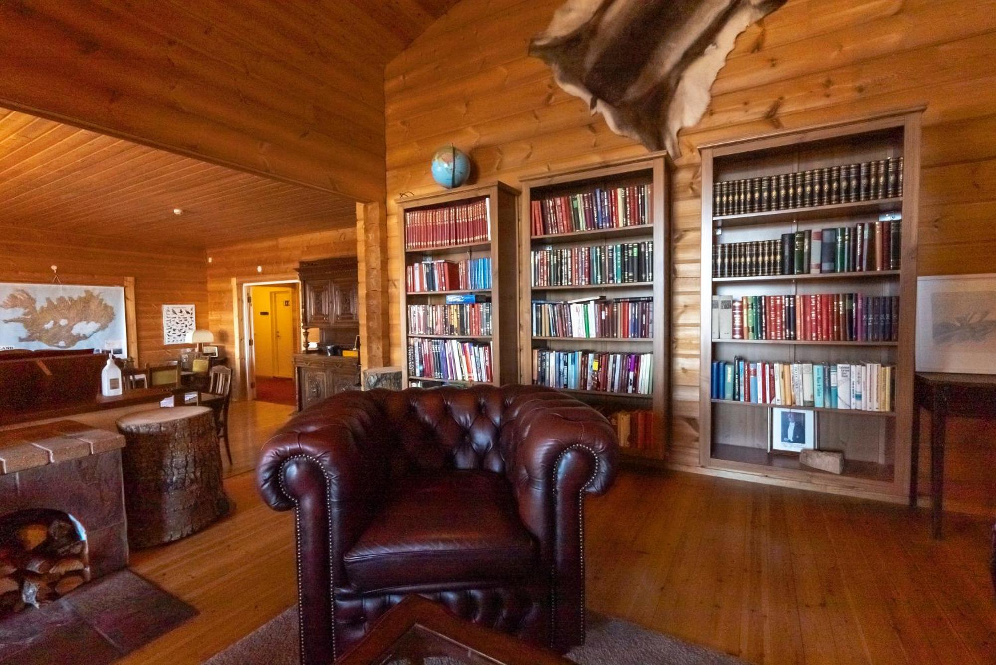 Hotel Breiðdalsvík エクステリア 写真