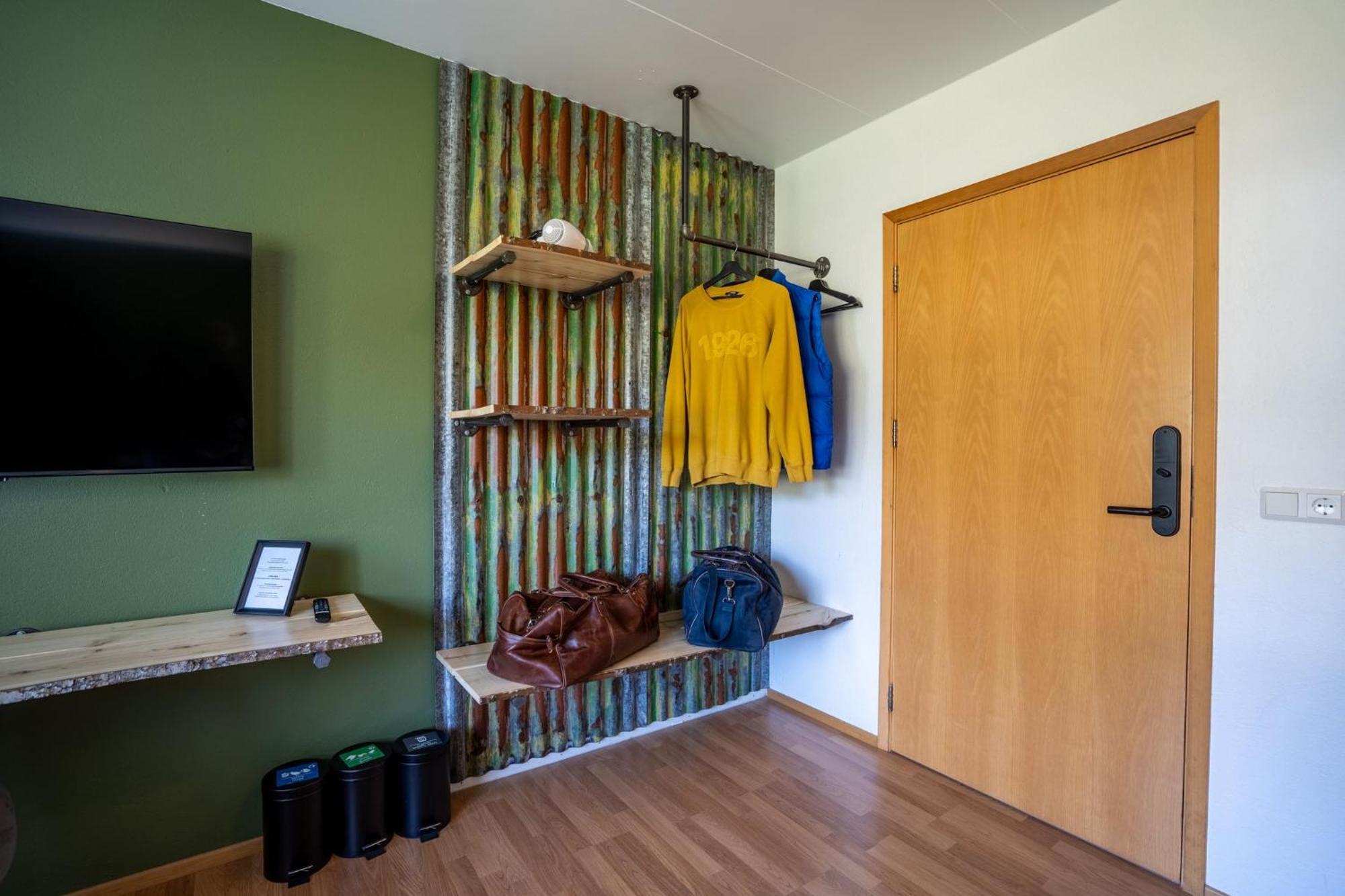 Hotel Breiðdalsvík エクステリア 写真
