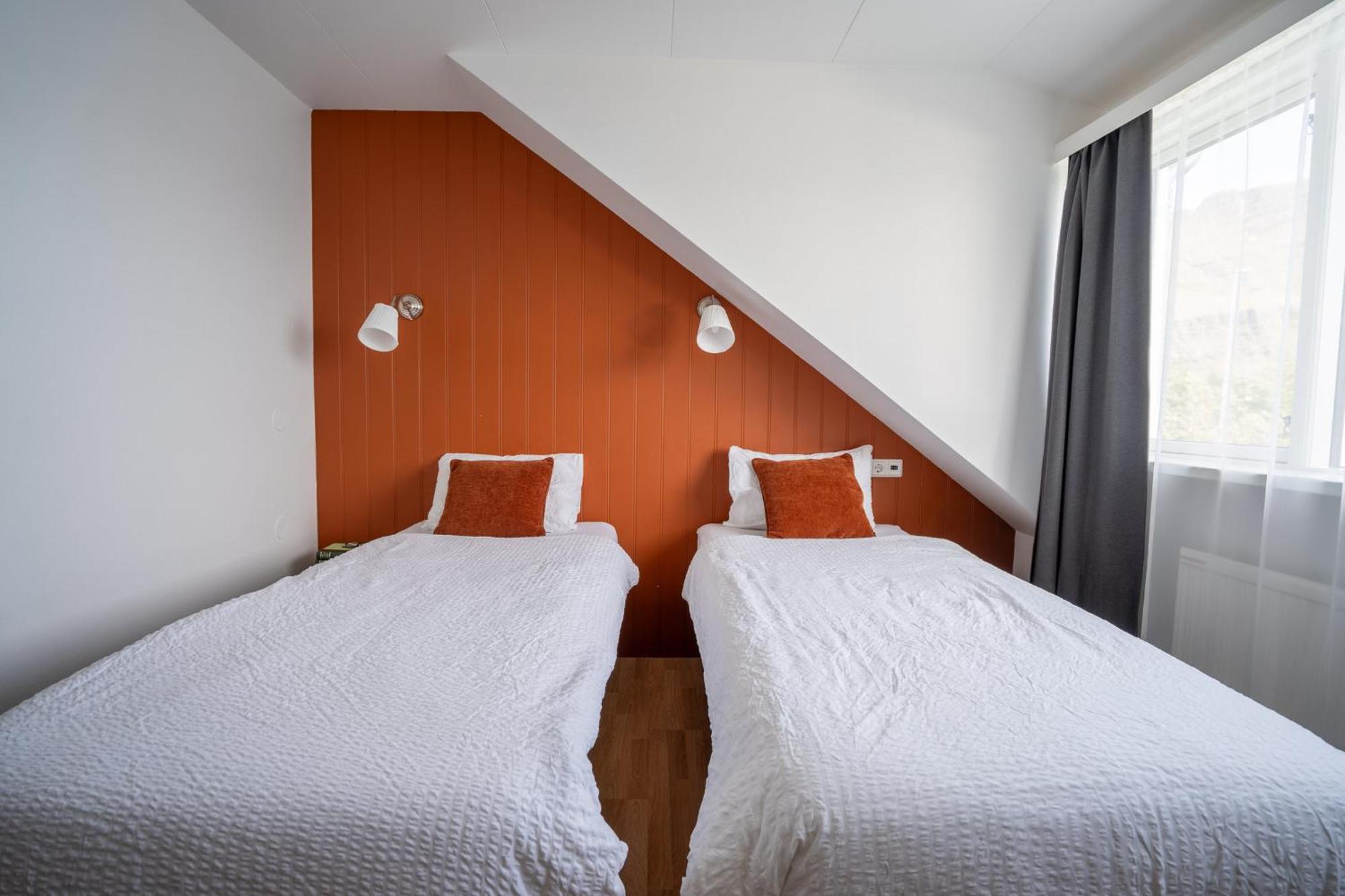 Hotel Breiðdalsvík エクステリア 写真